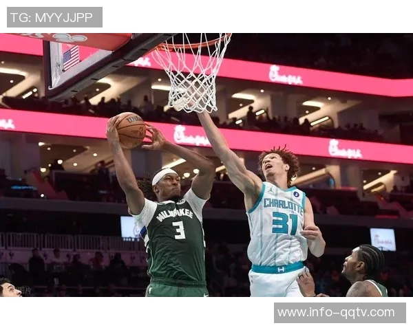 雄鹿与黄蜂比赛裁判报告揭示关键漏判字母哥进攻三秒违例成焦点