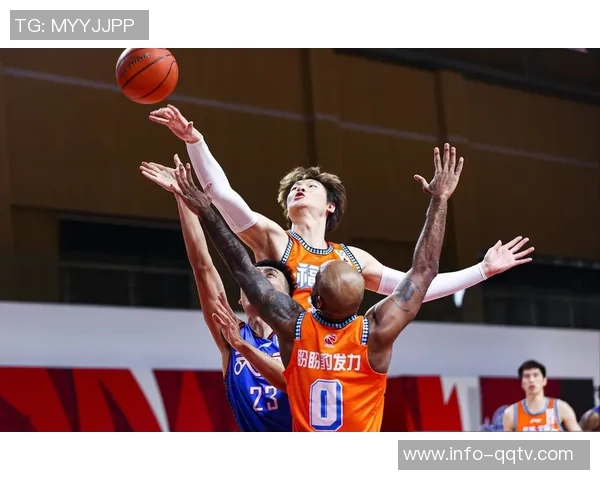 黄忠本赛季防守表现出色每回合防挡拆仅让对手得分058分 黄忠本赛季防守表现出色每回合防挡拆仅让对手得分058分