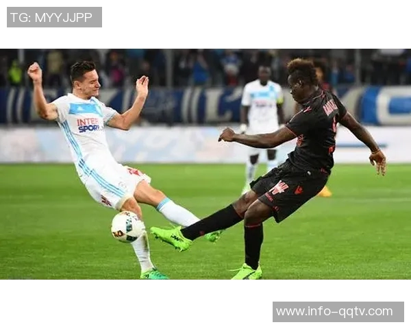 罗马与马赛积极洽谈前锋瓦斯转会事宜期待尽快达成协议